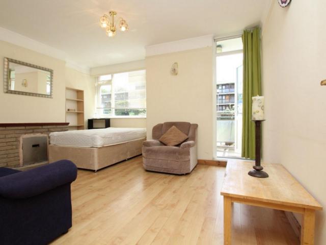 Room for rent in Hoxton, Greater London