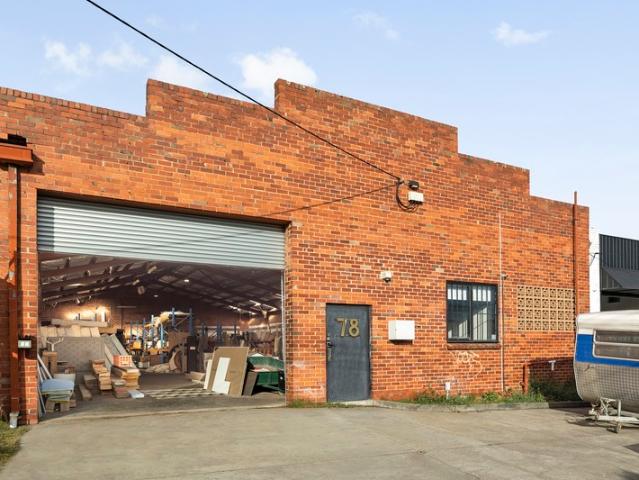 Warehouse for rent in Camerons Creek, Victoria