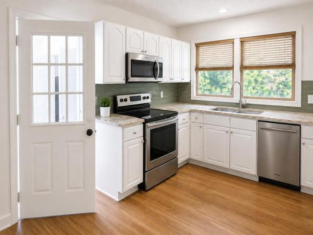 Room for rent in Union City, Georgia