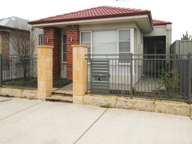 House for rent in Piara Waters, Western Australia
