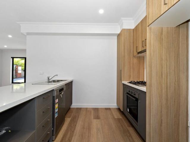 Townhouse for rent in Camerons Creek, Victoria