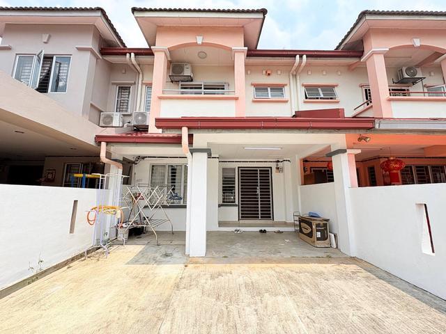 Terraced House for sale in Petaling, Subang Jaya
