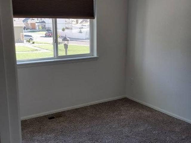 Room for rent in Loveland, Colorado
