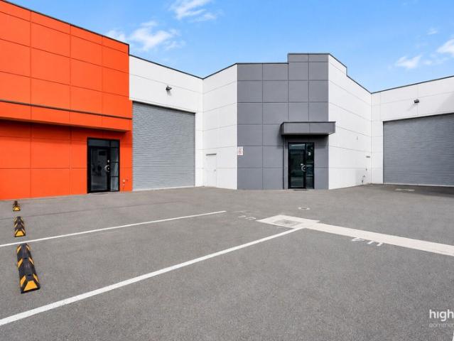 Warehouse for rent in Horseshoe Creek, South Australia