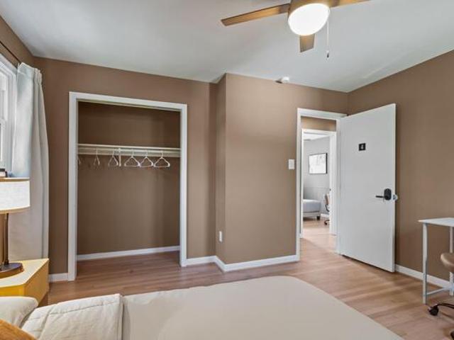 Room for rent in Virginia