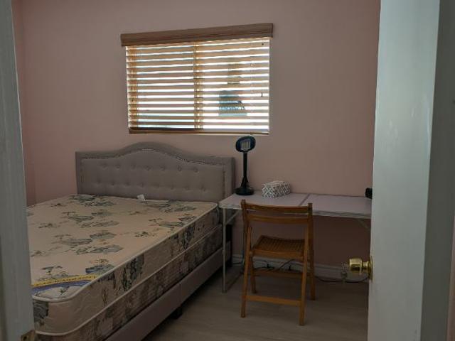 Room for rent in Monrovia, California