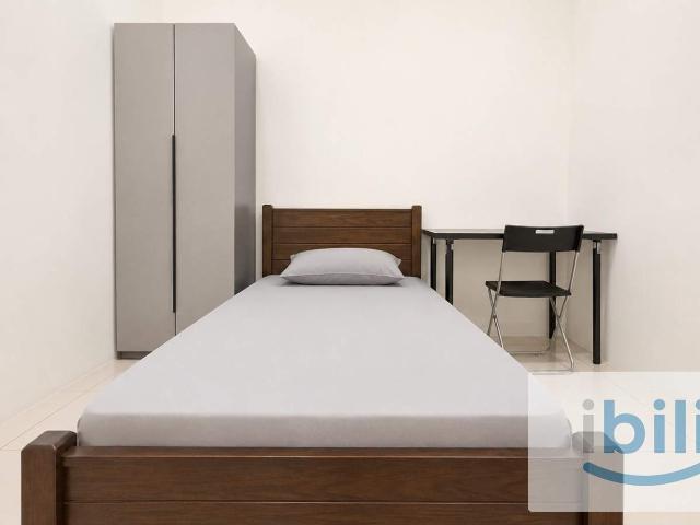 Room for rent in Mukim 13, Georgetown