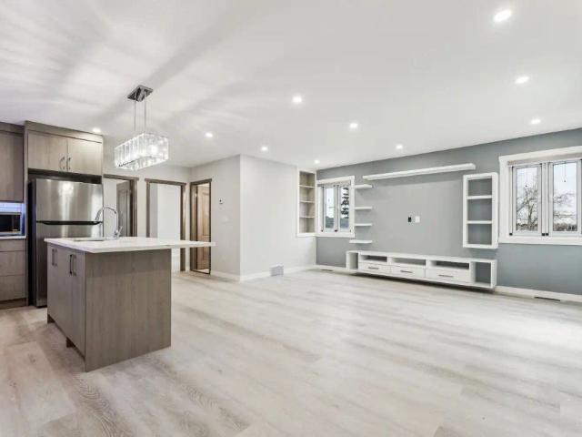 Apartment for rent in Whitehorn, Calgary