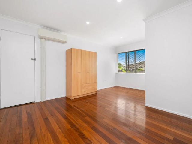 Apartment for rent in Toombul, Queensland