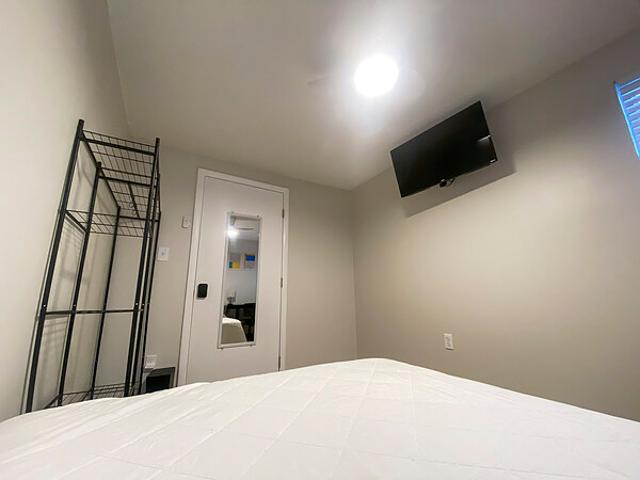 Room for rent in Tallulah-North Shore, Jacksonville