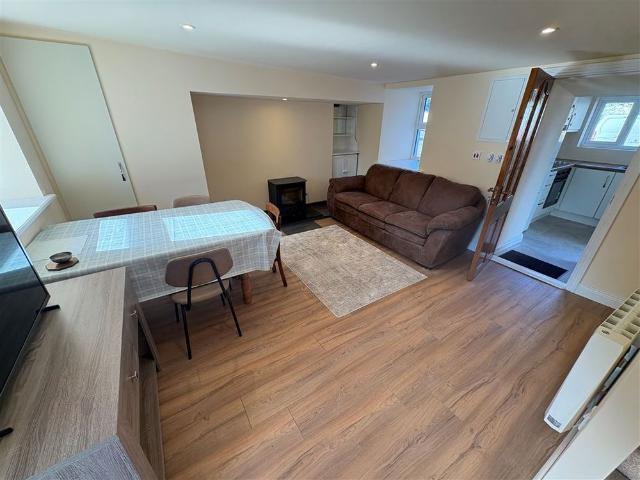 House to rent in Ballingeary, South Tipperary