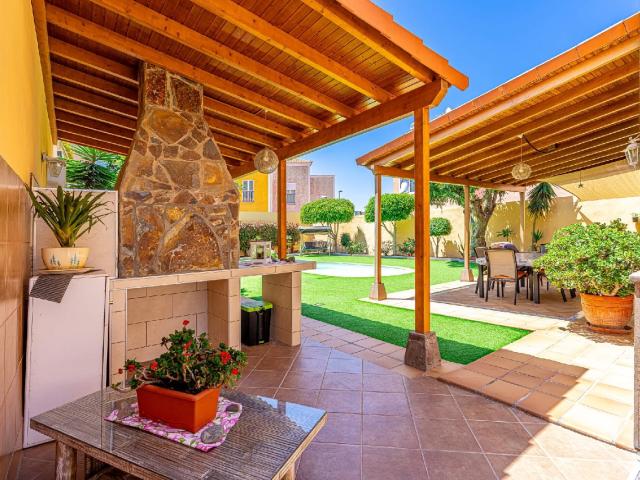 Casa en venta en La Postura, Adeje