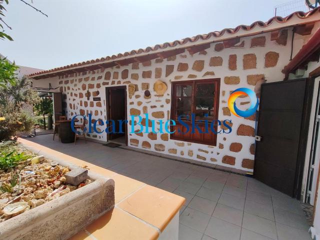 Casa en venta en Los Cuervos, Granadilla de Abona