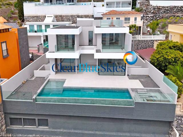 Casa en venta en La Postura, Adeje