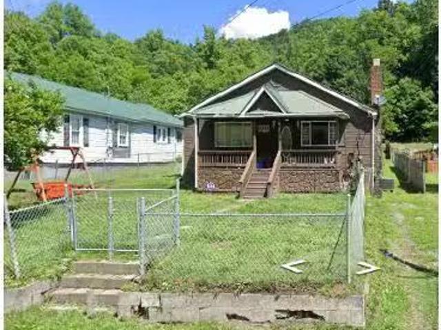 House for sale in Mount Hope