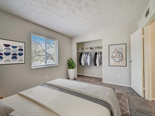 Apartment for rent in Clinton Estates, Columbus