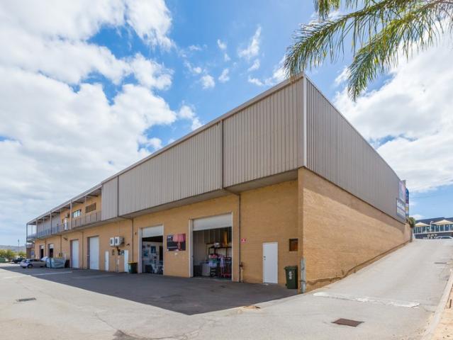 Warehouse for rent in Stirling, Western Australia