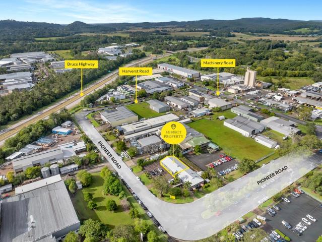 Warehouse for rent in Kings Creek, Queensland