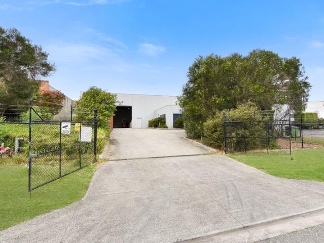 Warehouse for sale in Hallam, Melbourne