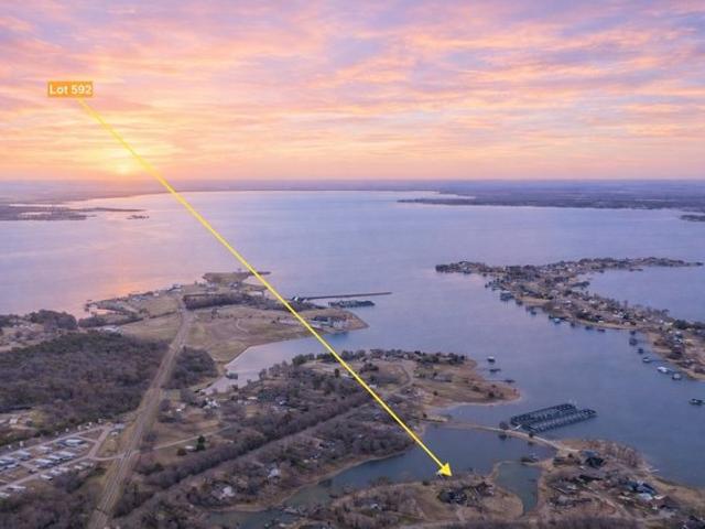 Land for sale in Navarro, Texas