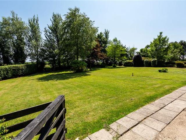 Detached House for sale in Loch Garman, North Tipperary