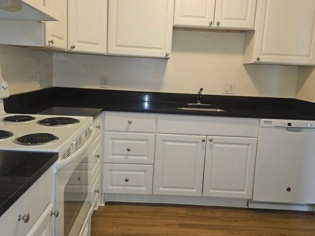 Apartment for rent in Bristol, Massachusetts