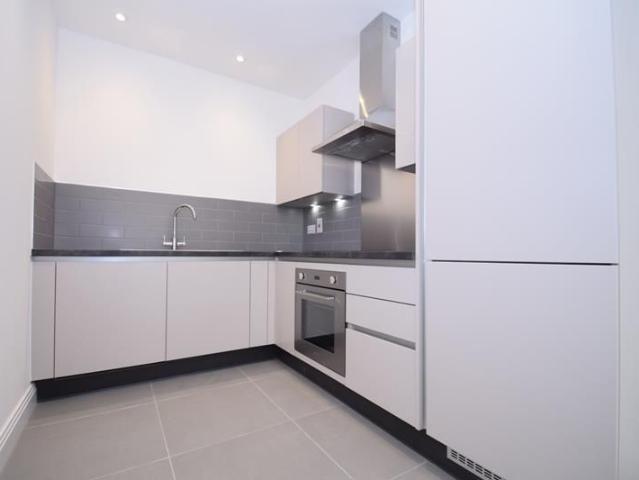 Apartment for rent in London, Isle Of Man