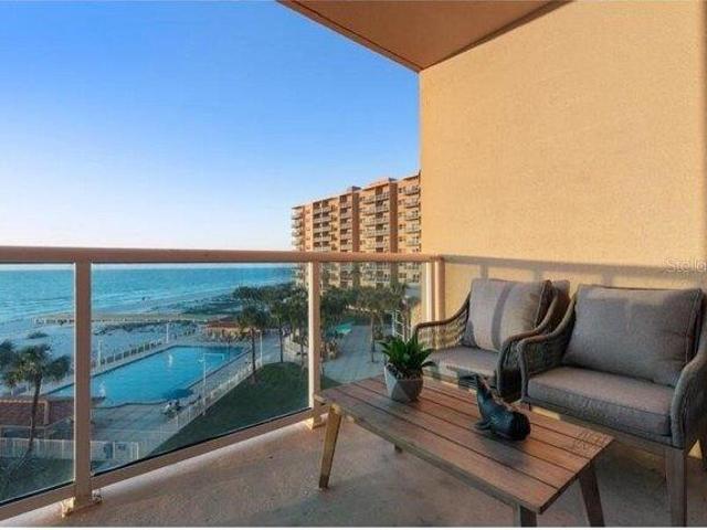 Condo for sale in Clearwater, Florida
