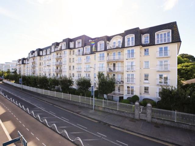 Apartment to rent in Dun Laoghaire