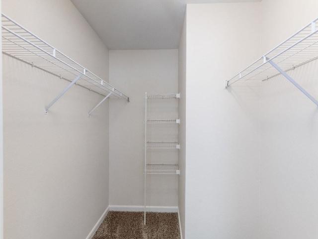 Apartment for rent in Newburg, Louisville