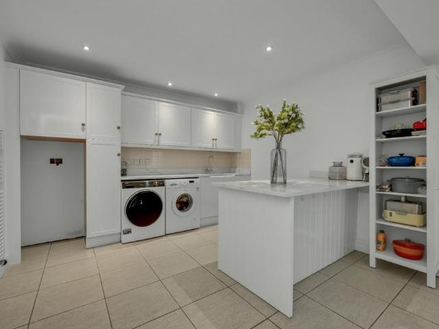 House for rent in Blackhills, Surrey