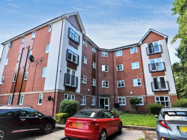 Apartment for rent in Warrington