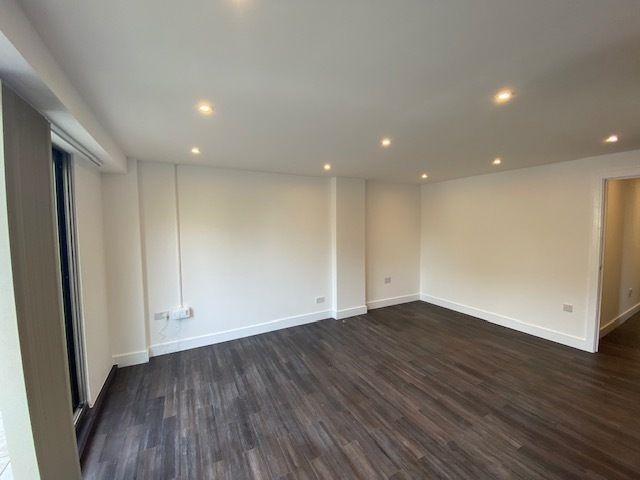 Apartment for rent in Rhydypenau, Falcon Lodge