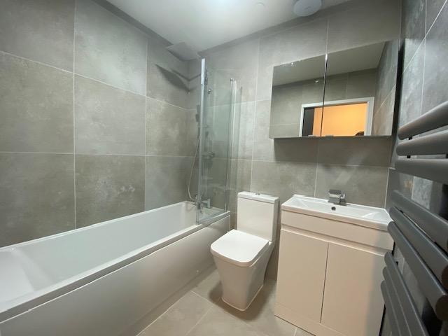 Apartment for rent in Rhydypenau, Falcon Lodge