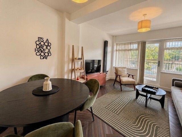 Apartment for rent in Rhydypenau, Cardiff
