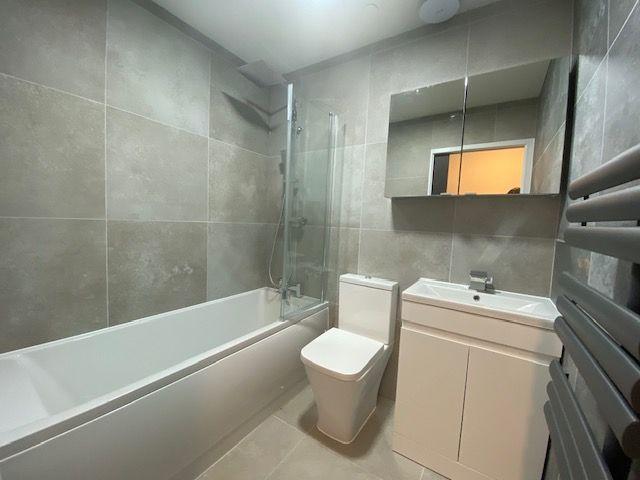 Apartment for rent in Rhydypenau, Falcon Lodge