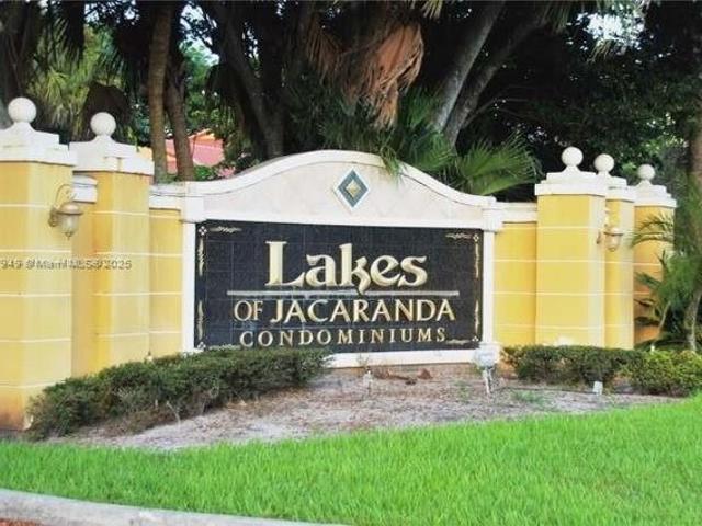 Condo for sale in Plantation