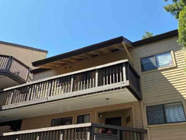 Condo for sale in Pleasant Hill, California