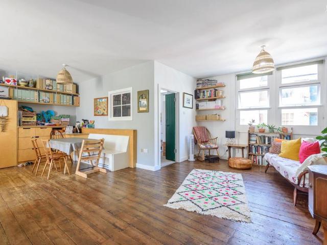 Apartment for rent in Kennington, Greater London