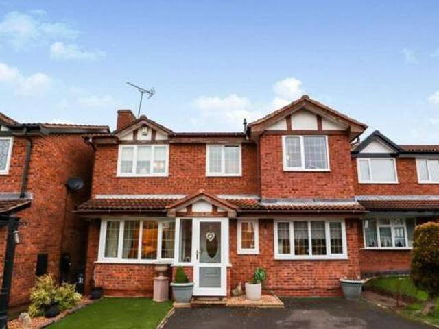 House for sale in Kettlebrook, Staffordshire