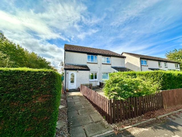 Apartment for rent in Cleikimin, Craigmillar