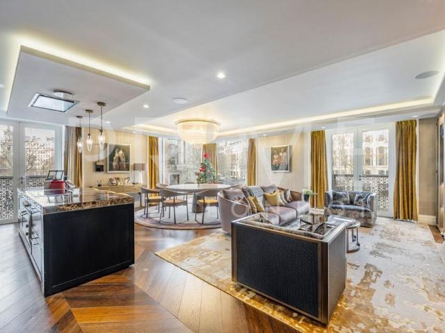 House for rent in St Clement Danes, Greater London