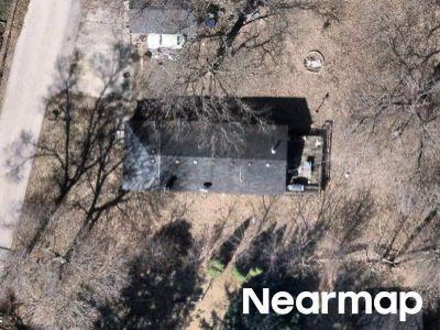 House for sale in Mchenry, Illinois