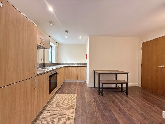 Apartment for rent in Park Central, Birmingham