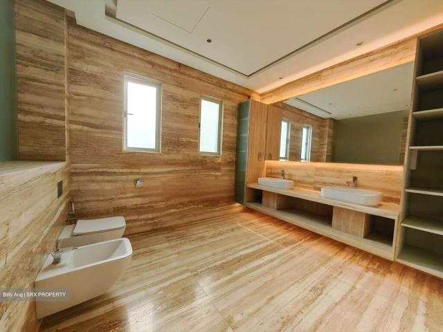 Detached House for sale