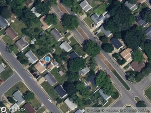 House for sale in Hampton