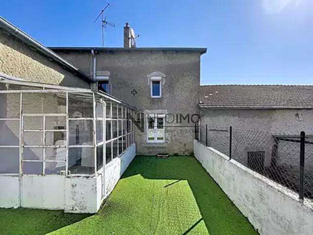 Maison vente à Neufchâteau, Clérey-la-côte