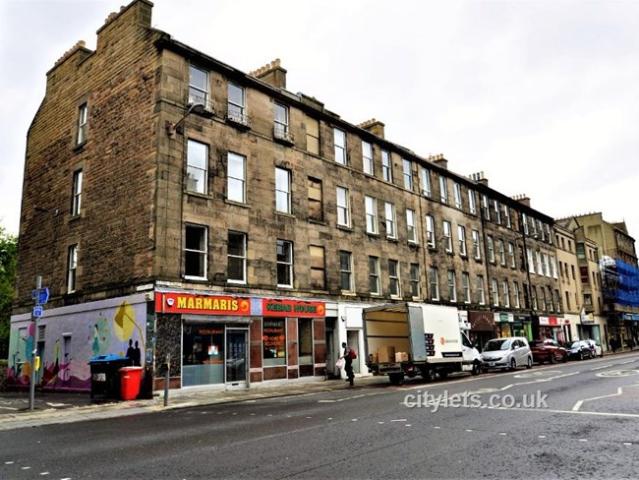 Flat for rent in Southside, Scotland