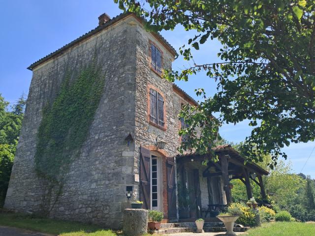 Maison vente à Clermont-dessous