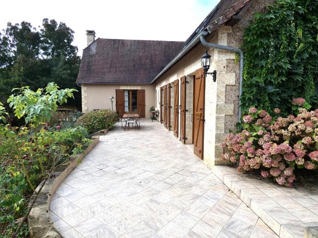 Maison vente à Nontron, Clermont-d'excideuil